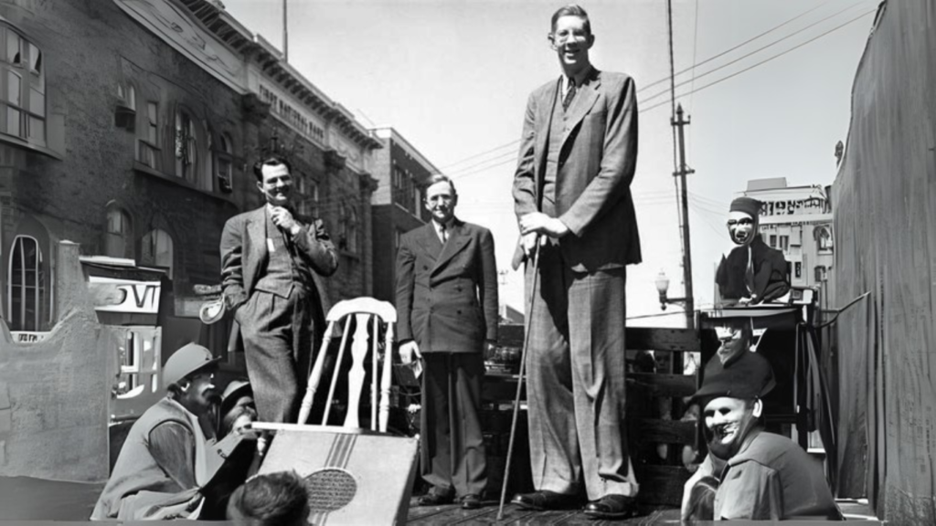 Robert Wadlow, the world's tallest man